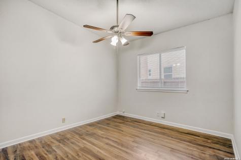 6374 Parkland Oaks Drive San Antonio TX 78240