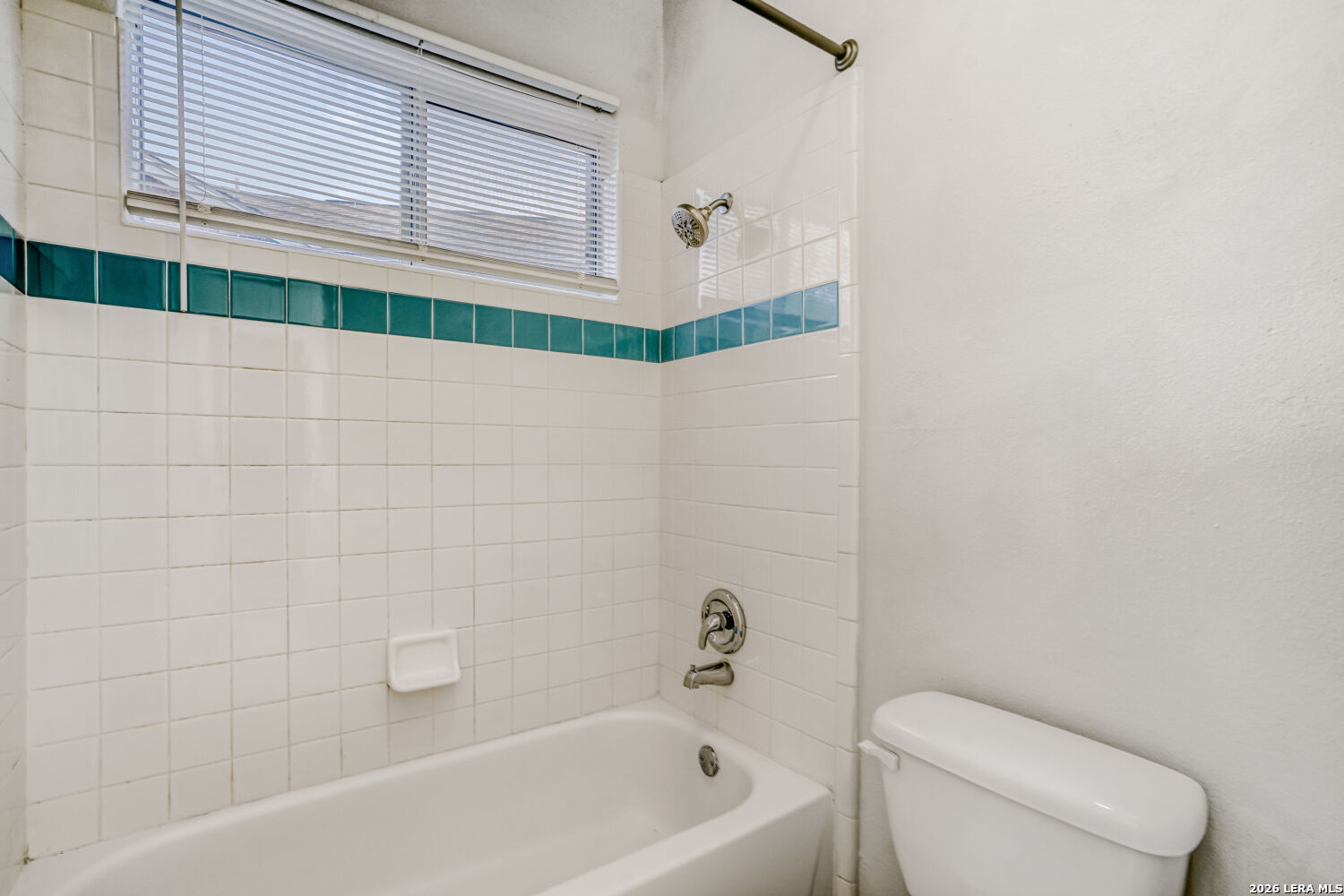 6374 Parkland Oaks Drive San Antonio TX 78240