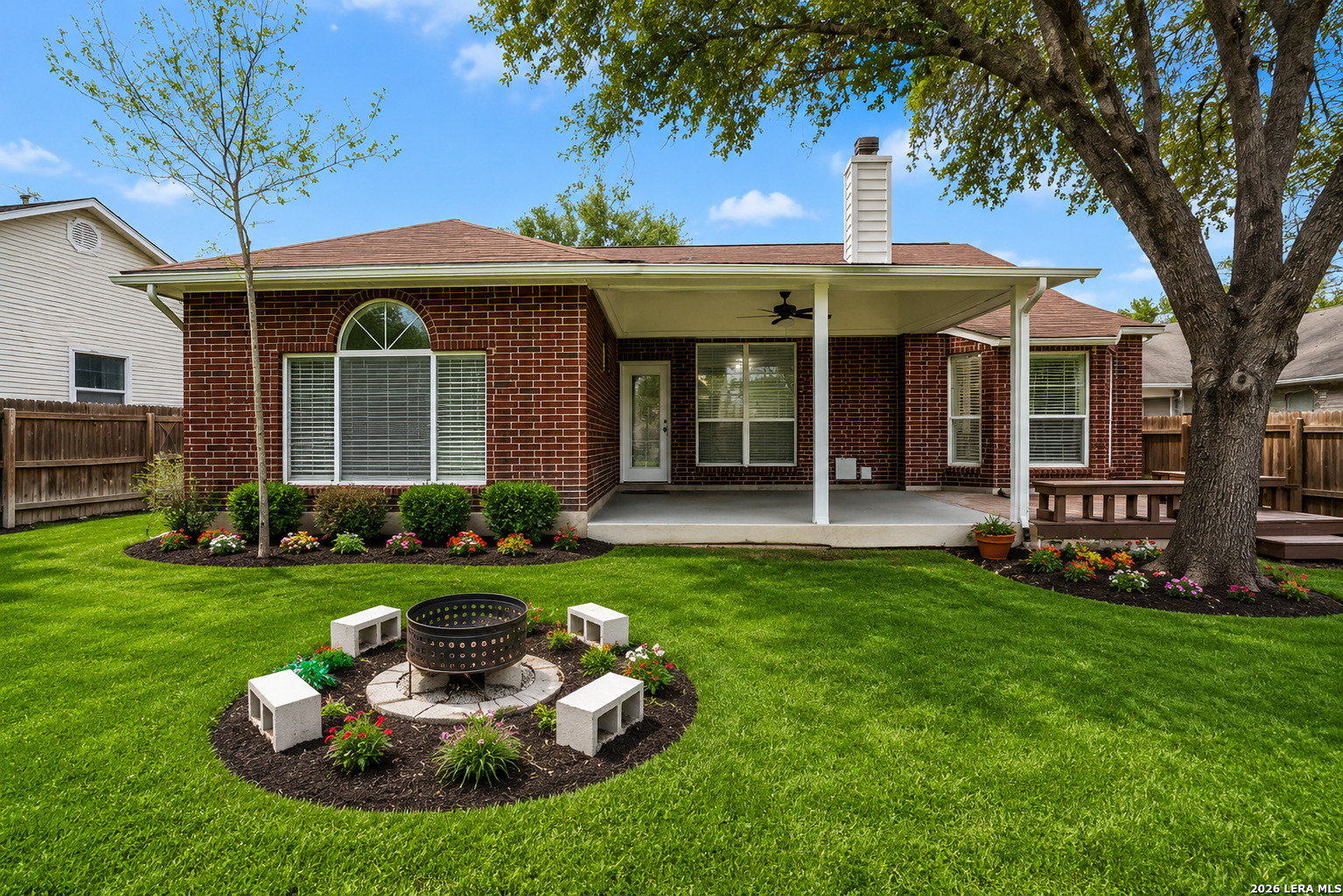 6374 Parkland Oaks Drive San Antonio TX 78240