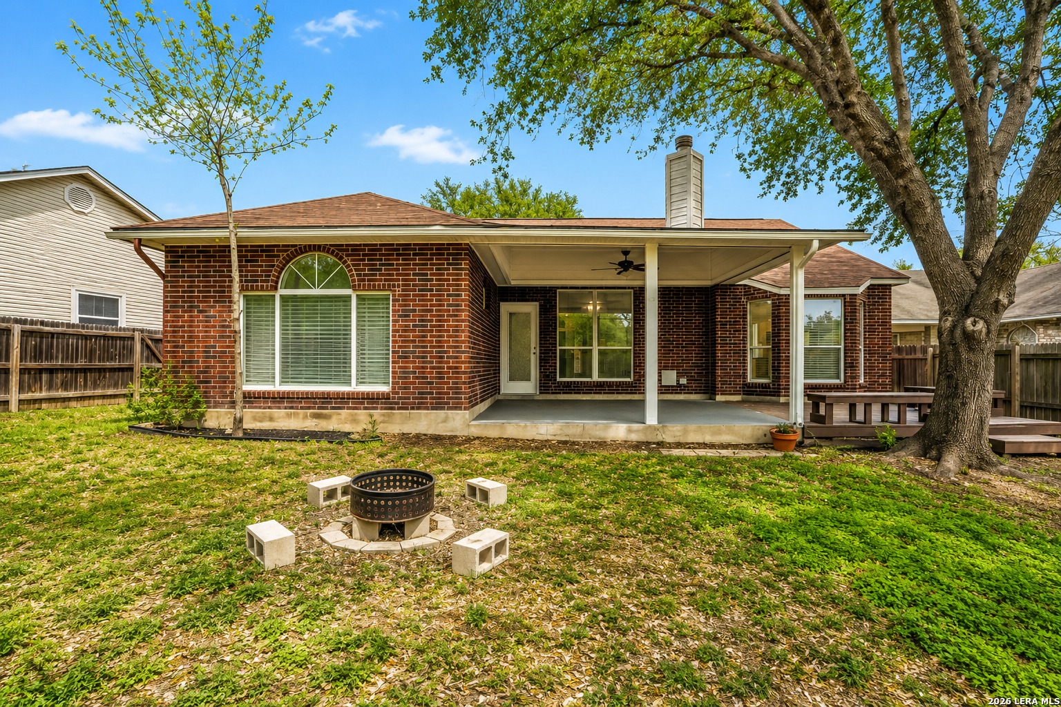 6374 Parkland Oaks Drive San Antonio TX 78240