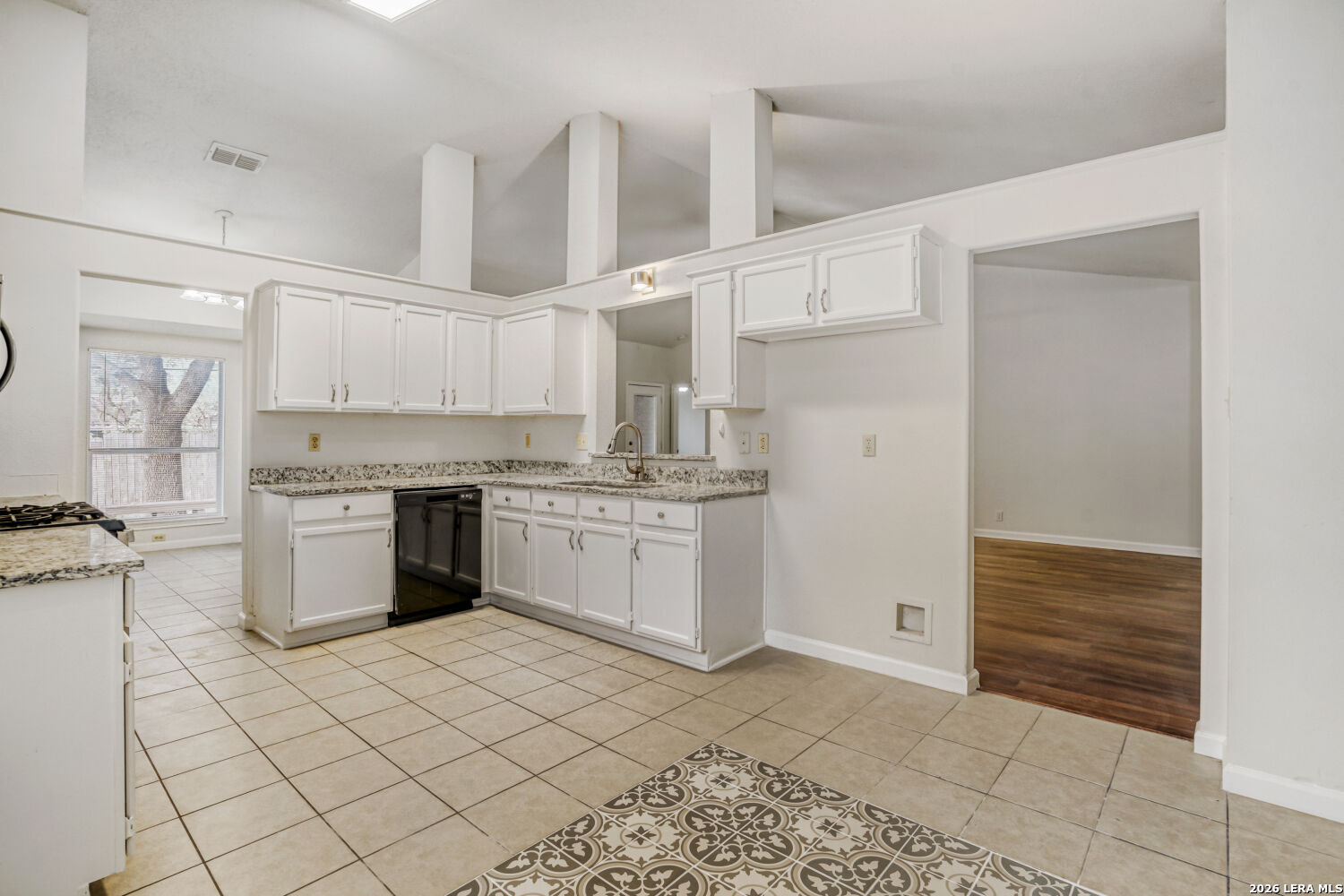 6374 Parkland Oaks Drive San Antonio TX 78240