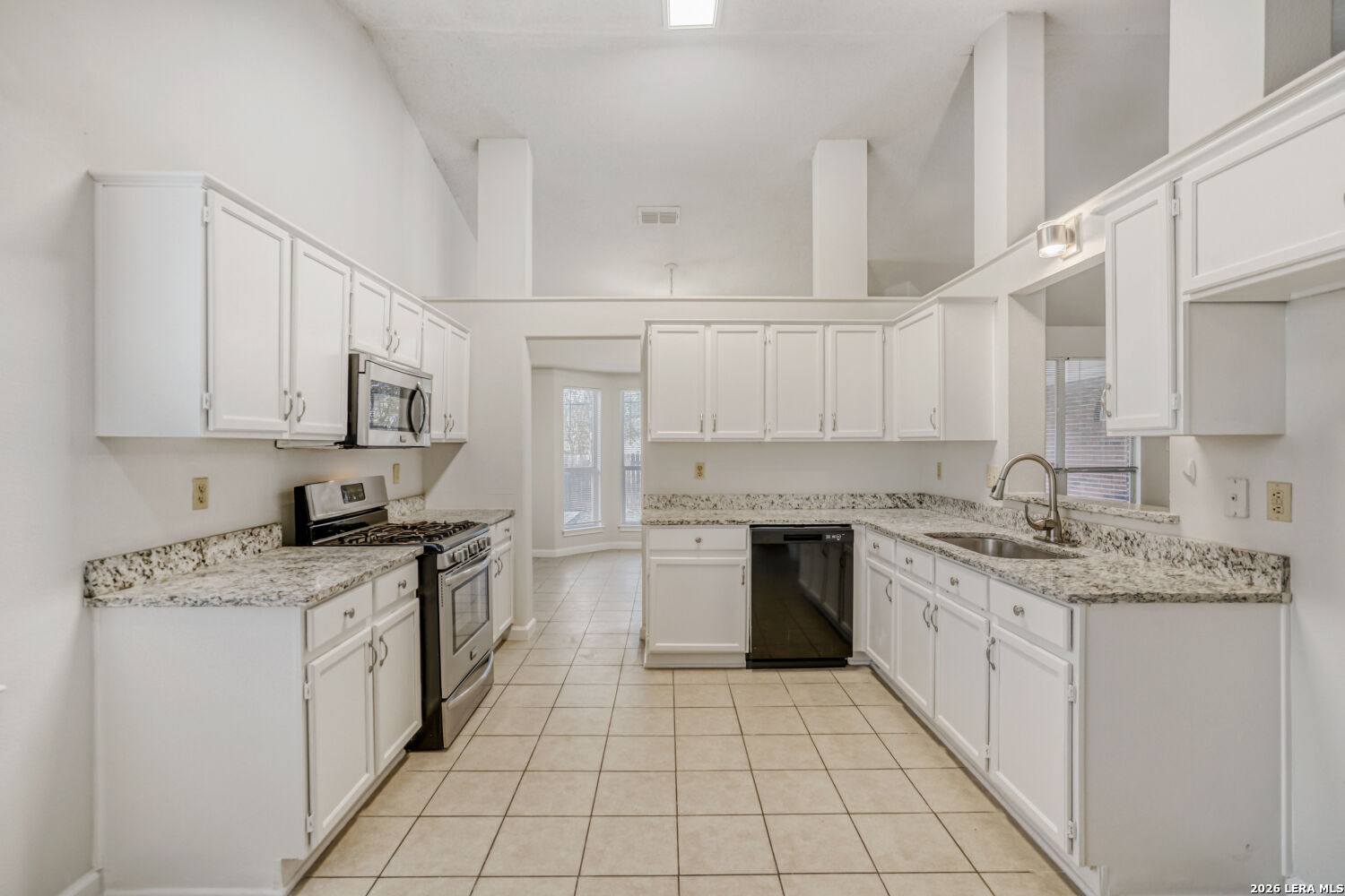6374 Parkland Oaks Drive San Antonio TX 78240