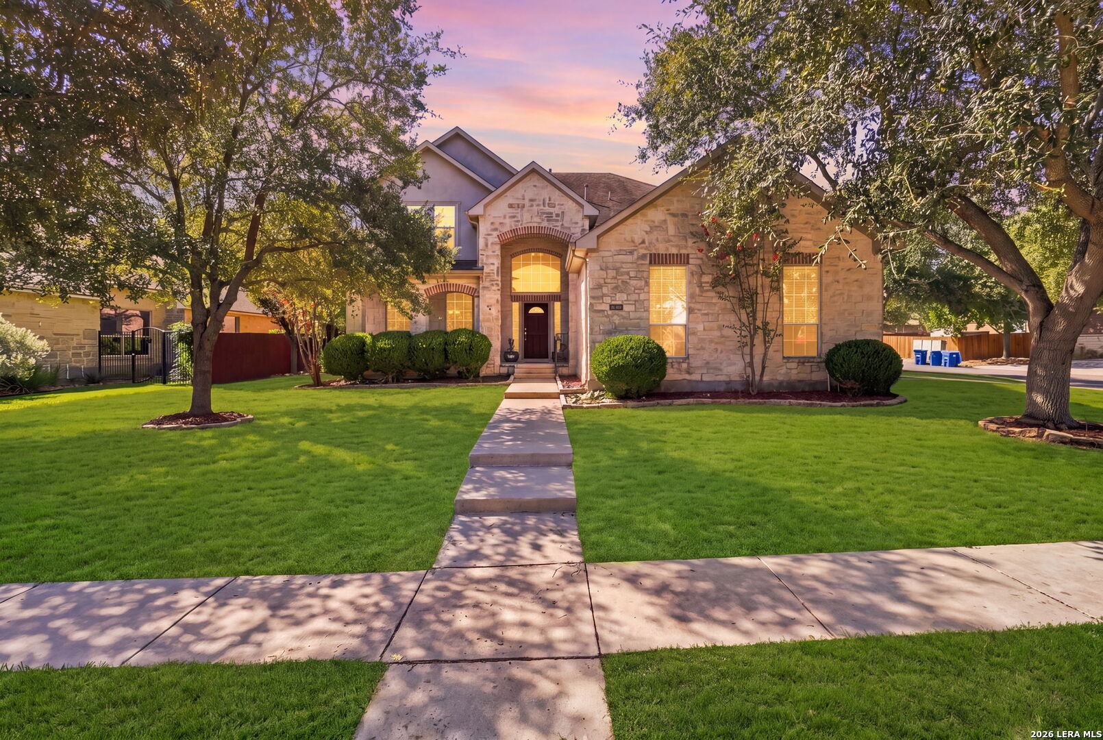 1522 Heavens Peak San Antonio TX 78258