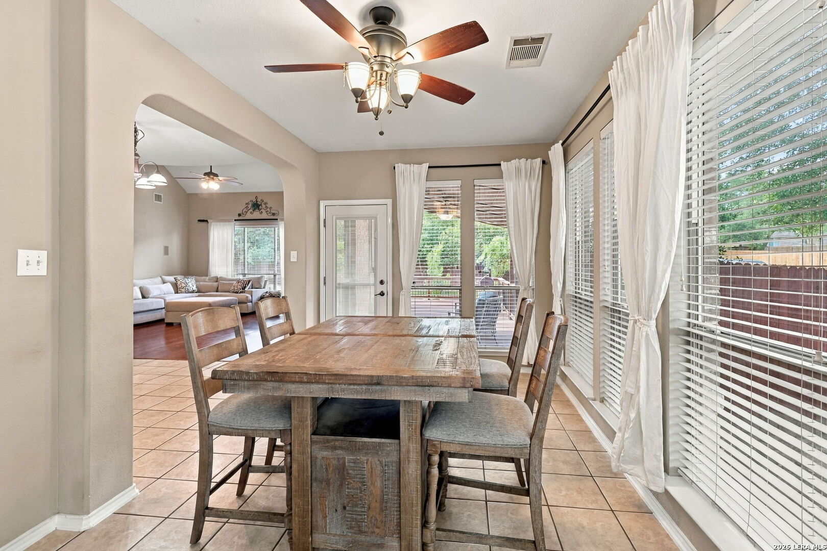 1522 Heavens Peak San Antonio TX 78258