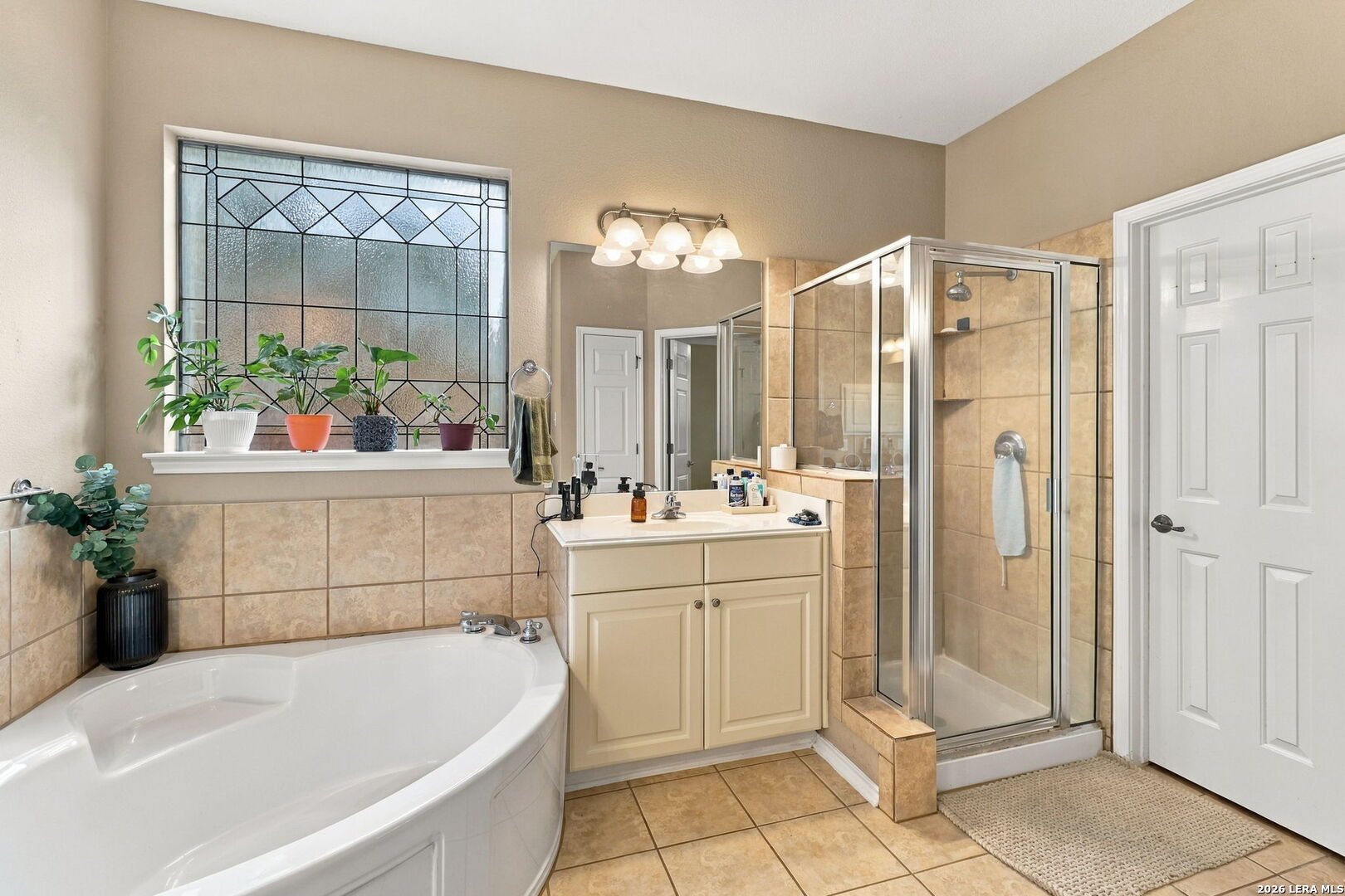1522 Heavens Peak San Antonio TX 78258
