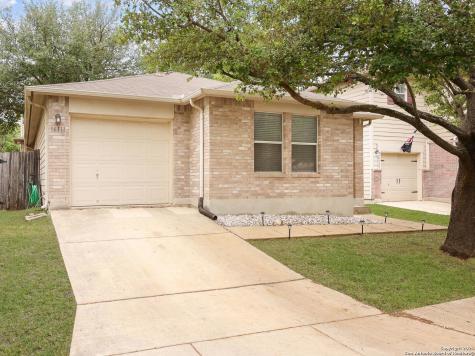 16111 Branding Pass San Antonio TX 78247