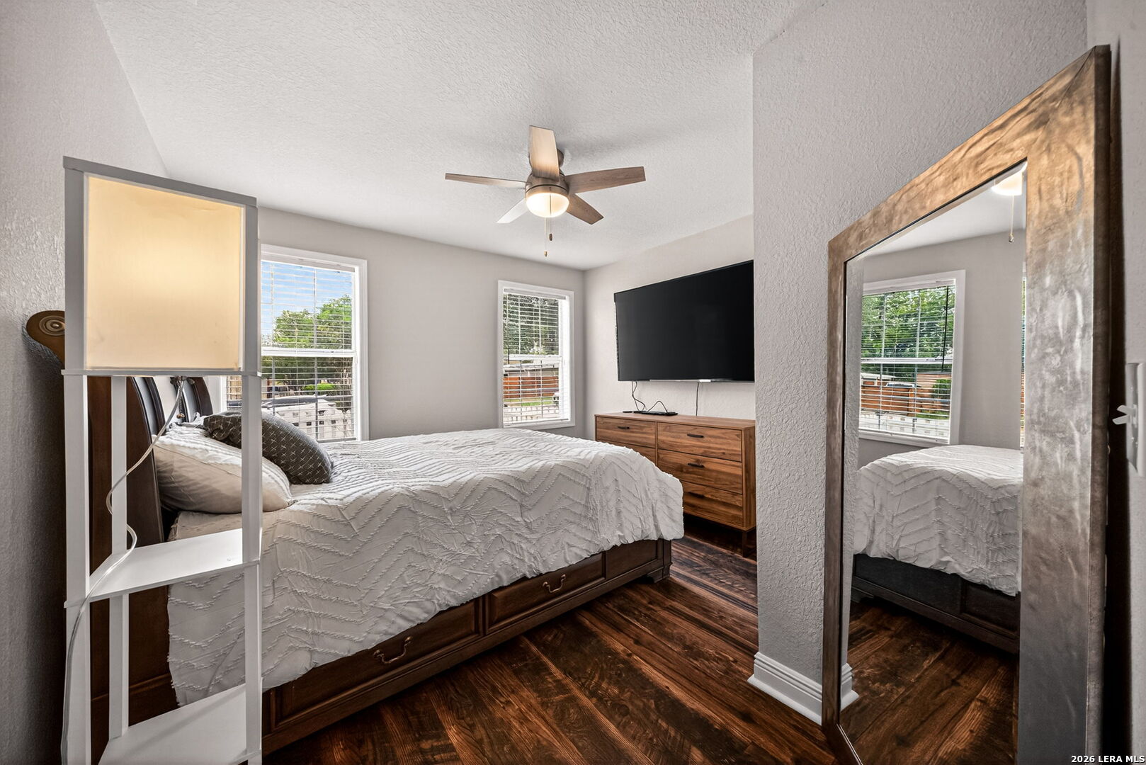 1910 W Craig Place San Antonio TX 78201