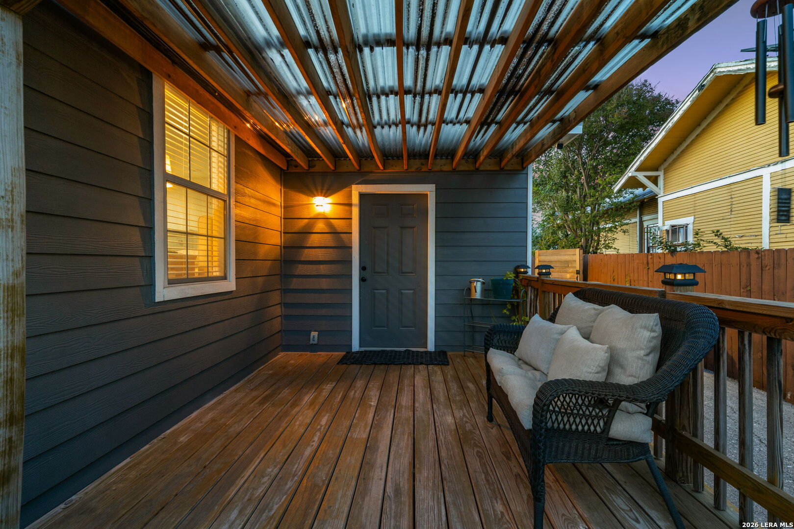 1910 W Craig Place San Antonio TX 78201