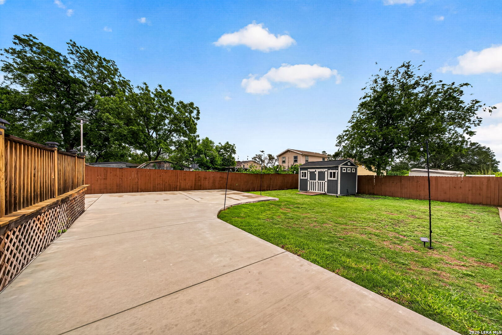1910 W Craig Place San Antonio TX 78201