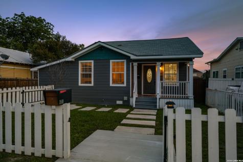 1910 W Craig Place San Antonio TX 78201