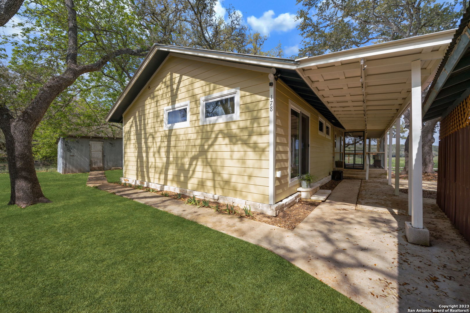 178 Lakeshore Drive N Bandera TX 78003