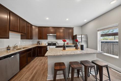 5306 Indian Desert San Antonio TX 78242