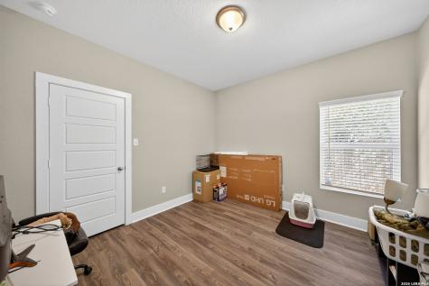 5306 Indian Desert San Antonio TX 78242