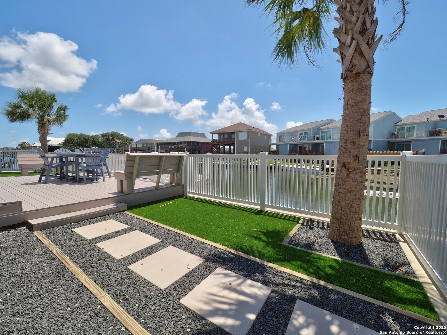 103 Driftwood Aransas Pass TX 78336