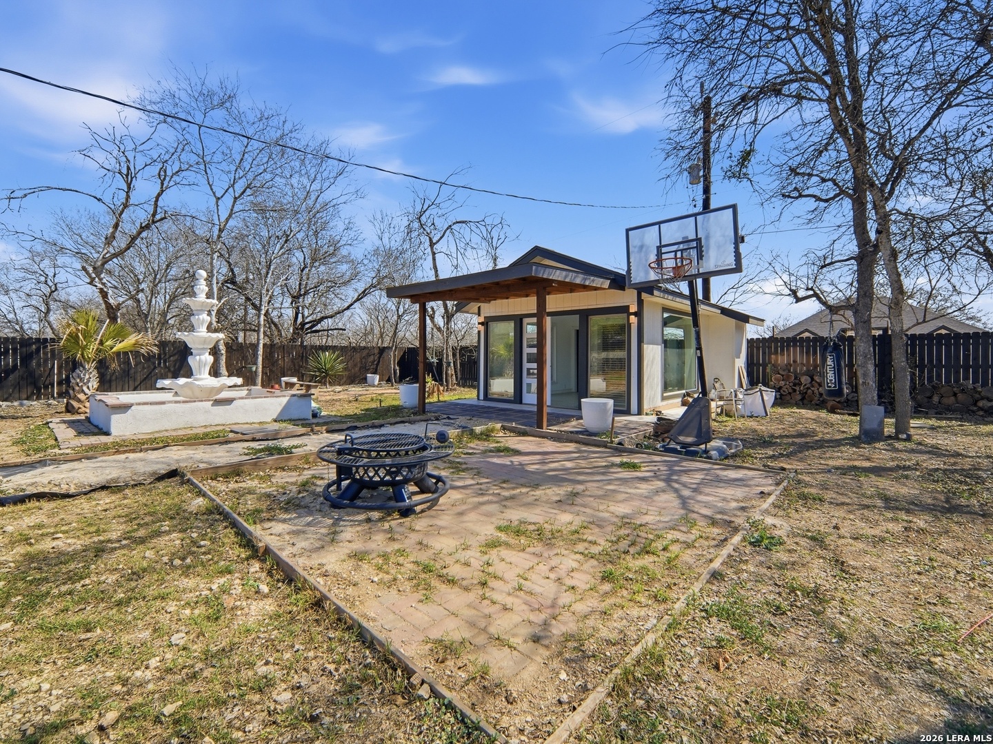 19320 Leal Street San Antonio TX 78221