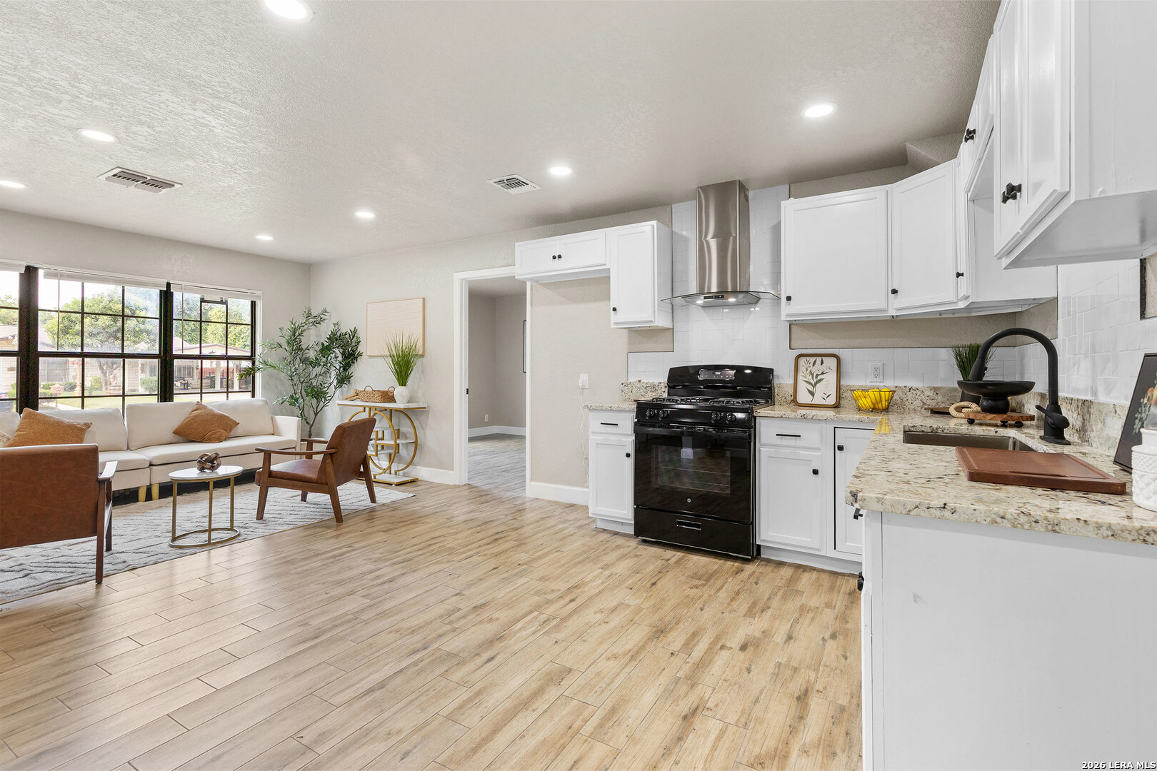 5539 Knoll Krest Drive San Antonio TX 78242