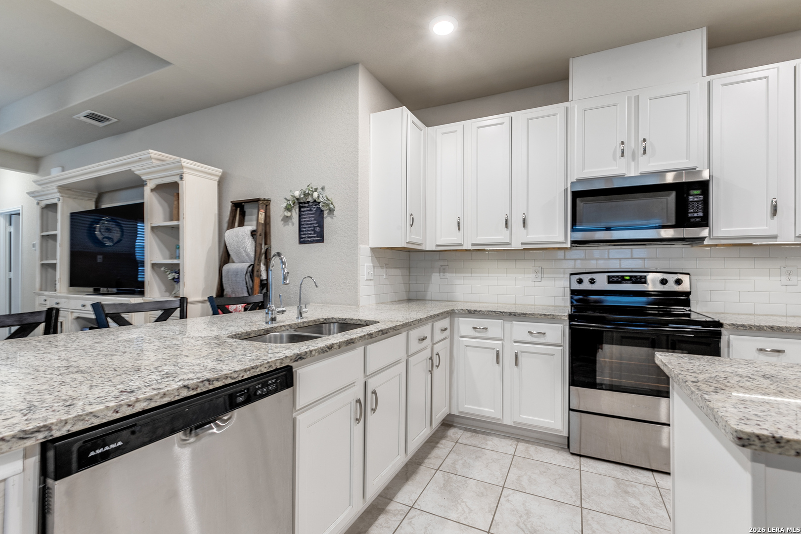 119 Foxhound Path San Antonio TX 78253
