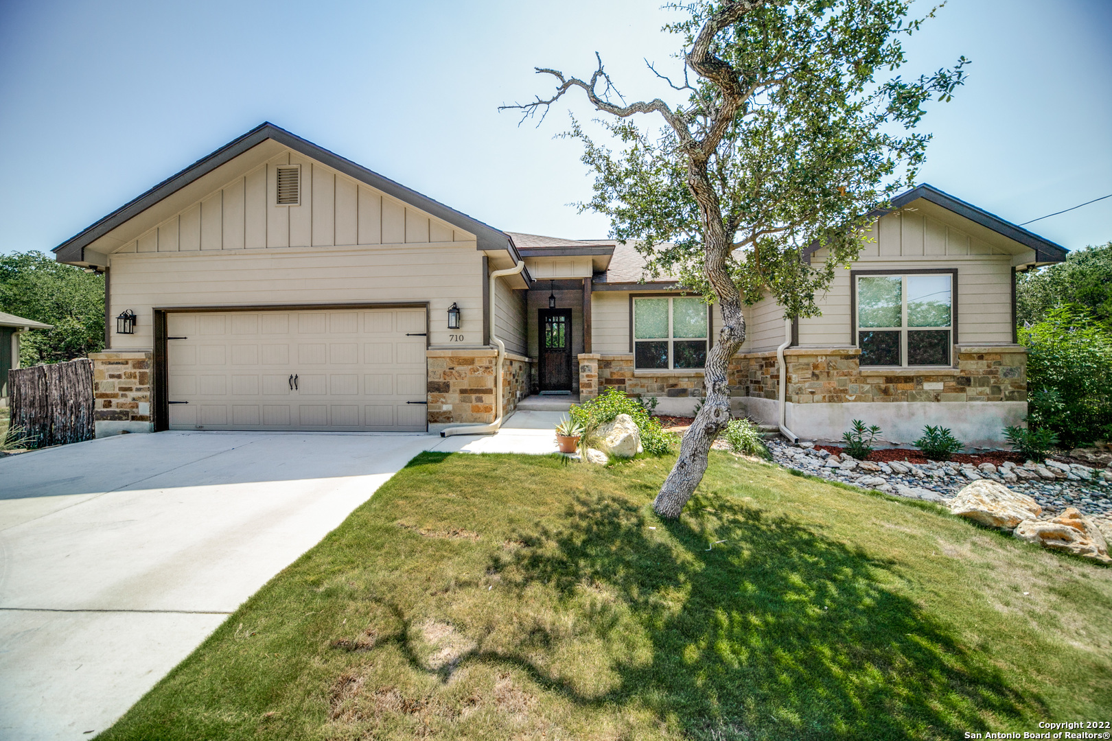 710 Lazy Oaks Drive Canyon Lake TX 78133