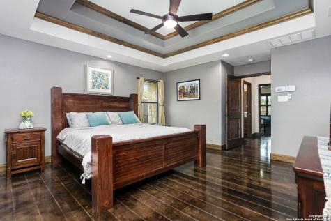 303 Schneider Street Poth TX 78147