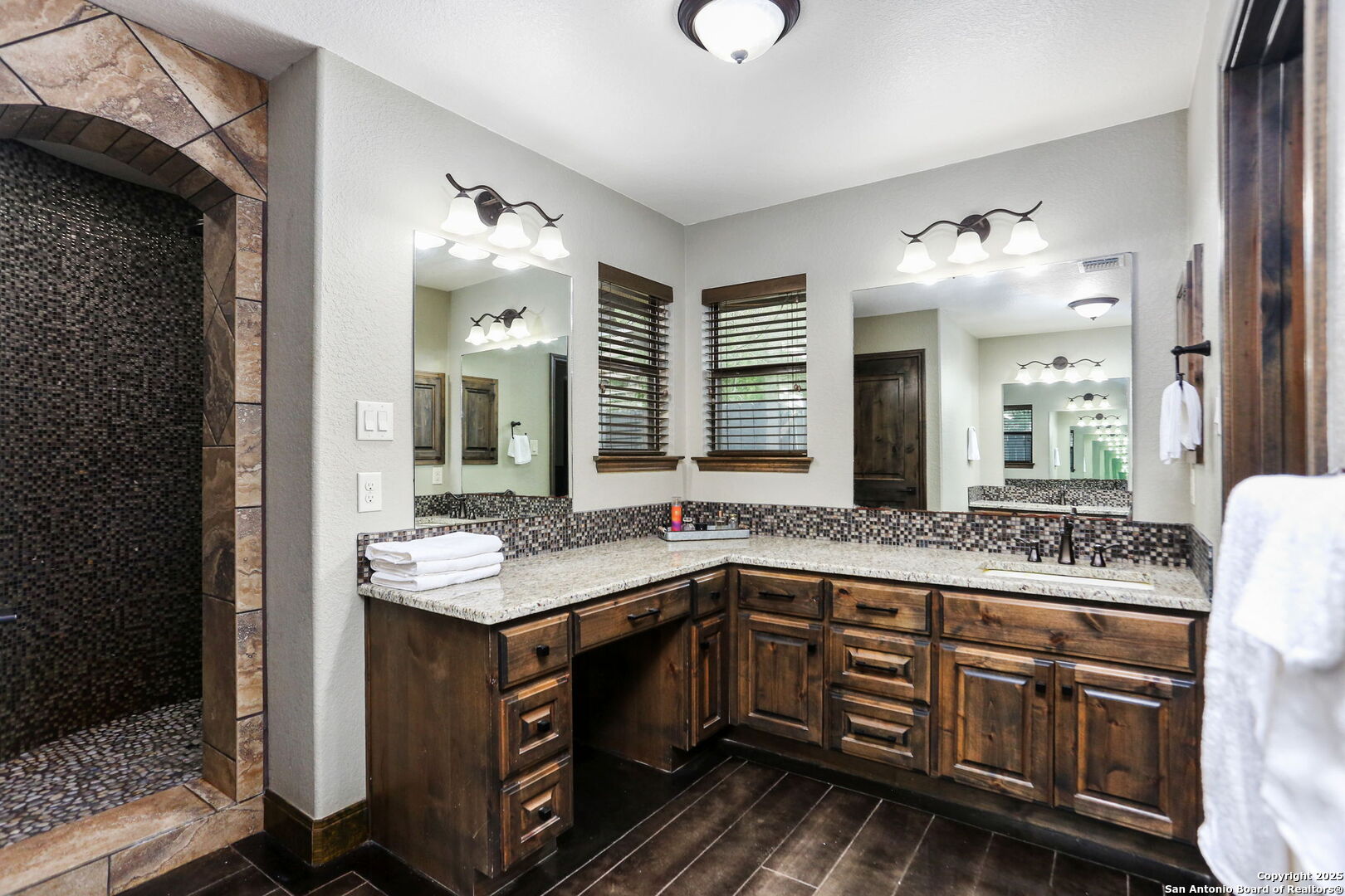 303 Schneider Street Poth TX 78147