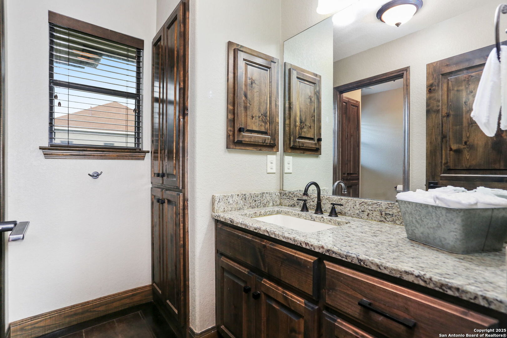 303 Schneider Street Poth TX 78147