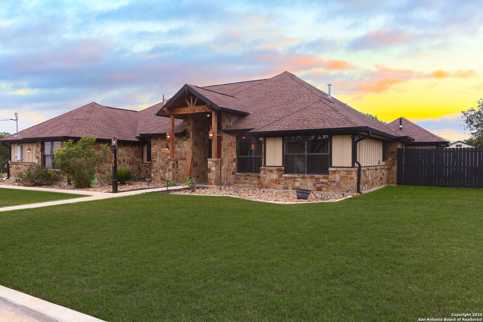 303 Schneider Street Poth TX 78147