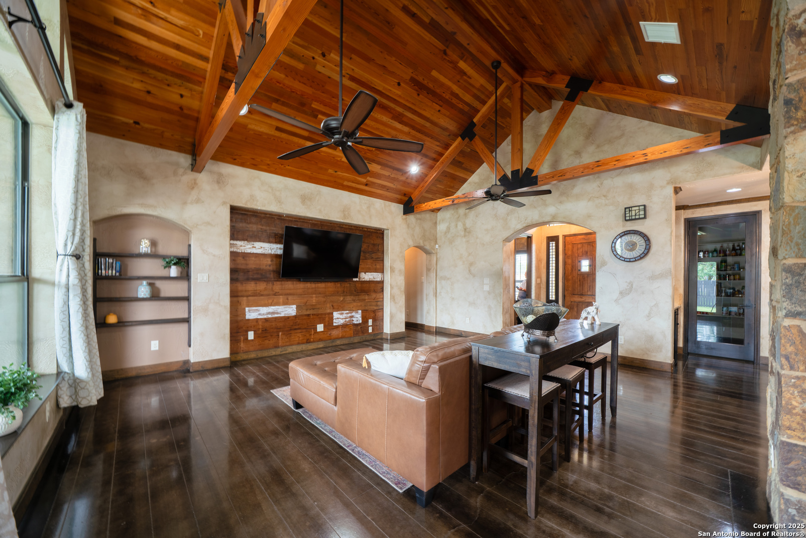 303 Schneider Street Poth TX 78147
