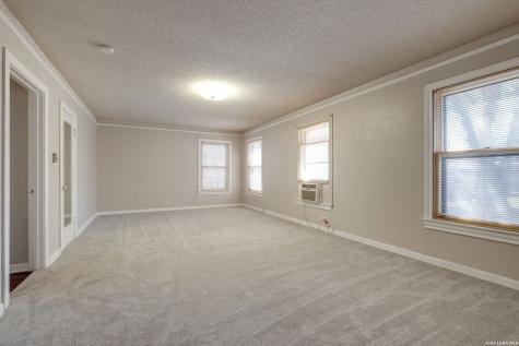 1902 Schley Avenue San Antonio TX 78210