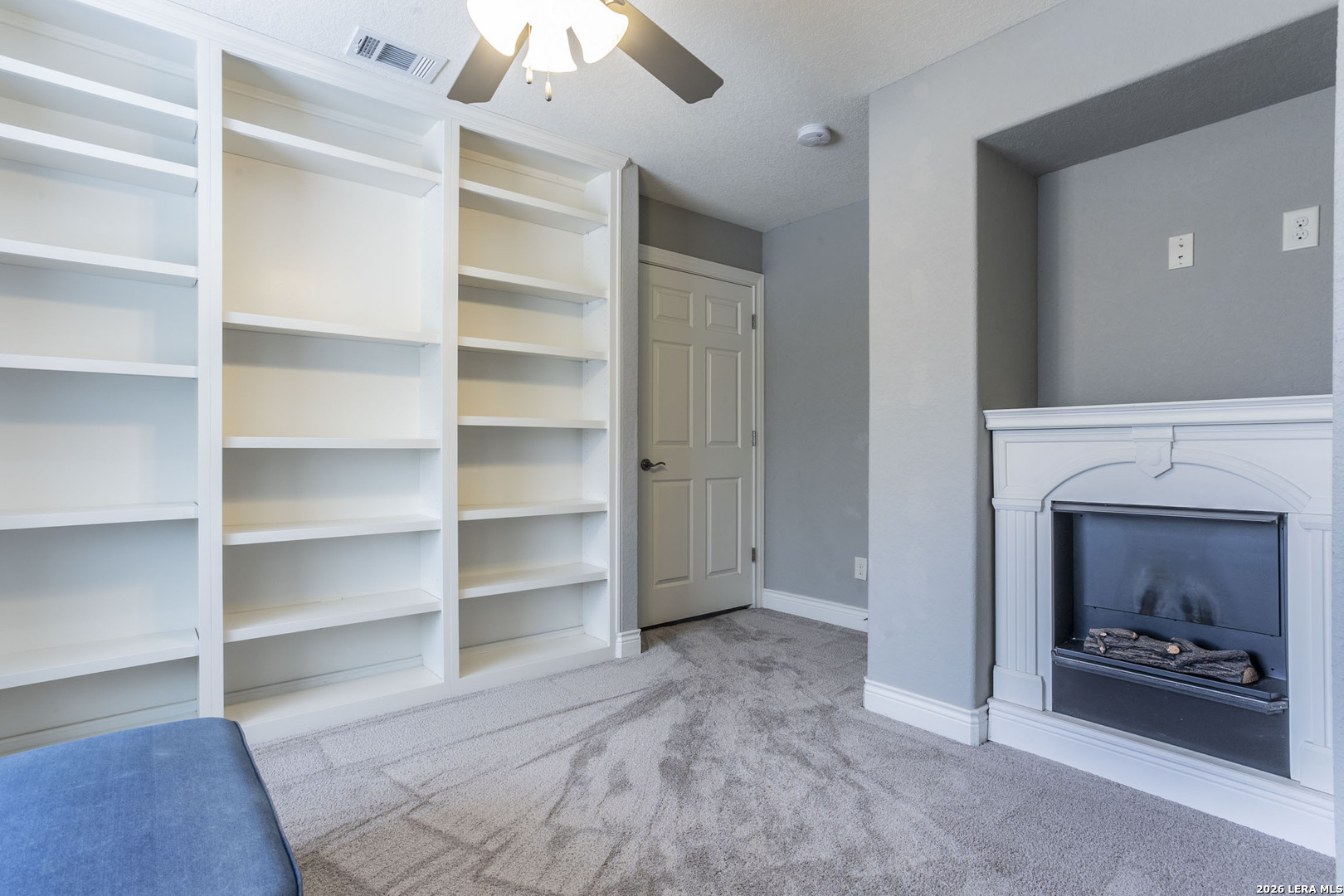 26441 White Eagle San Antonio TX 78260