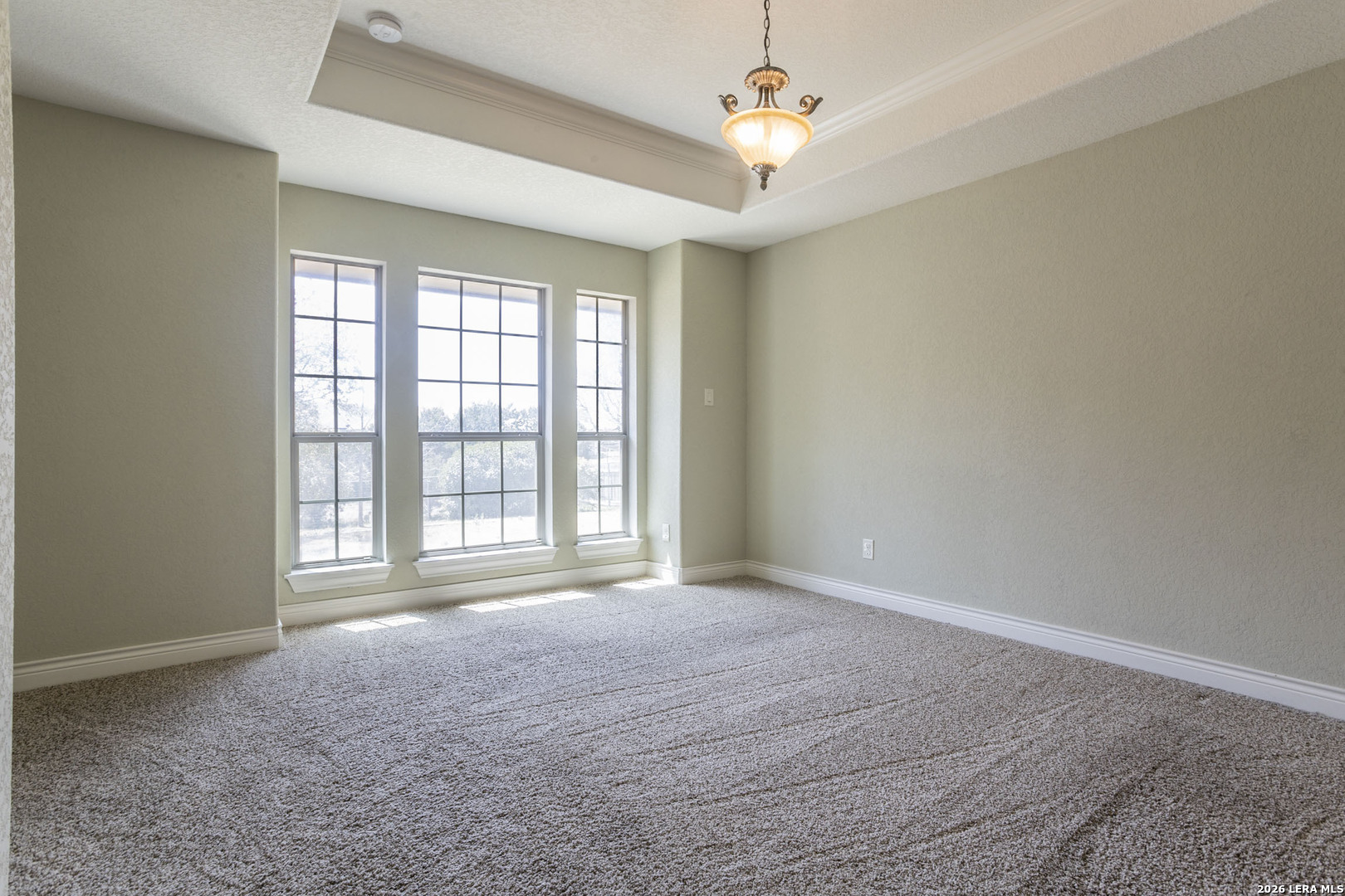 26441 White Eagle San Antonio TX 78260