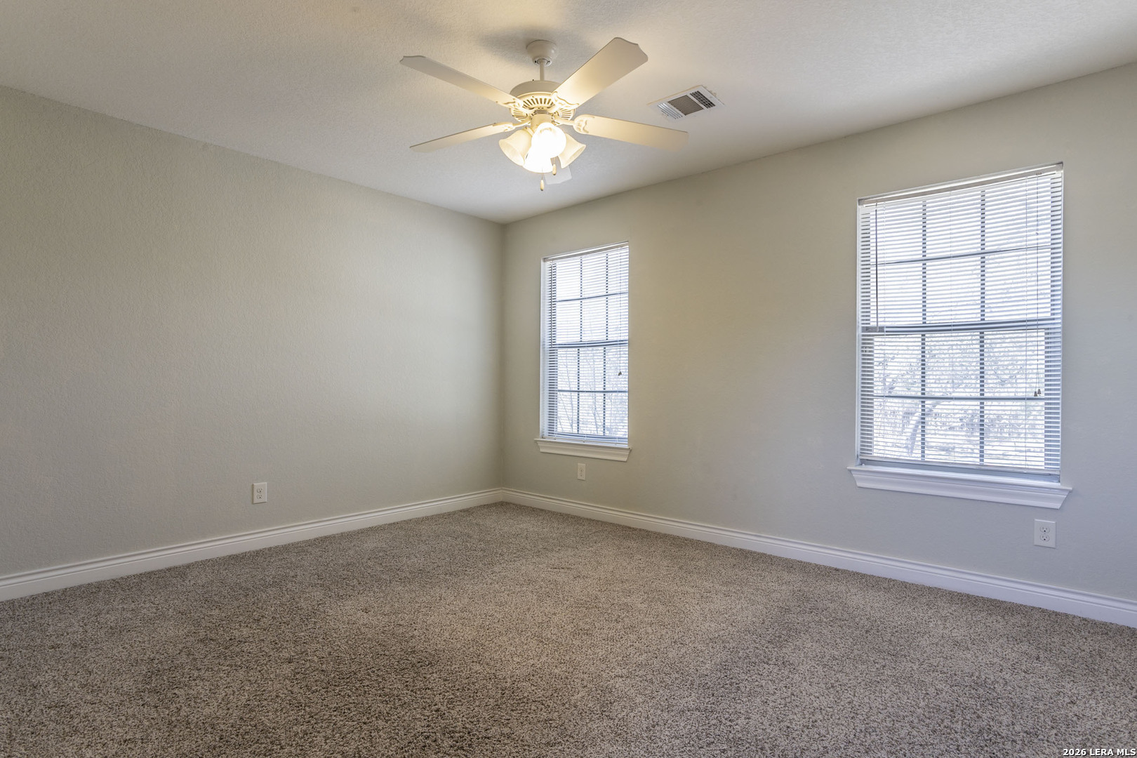 26441 White Eagle San Antonio TX 78260
