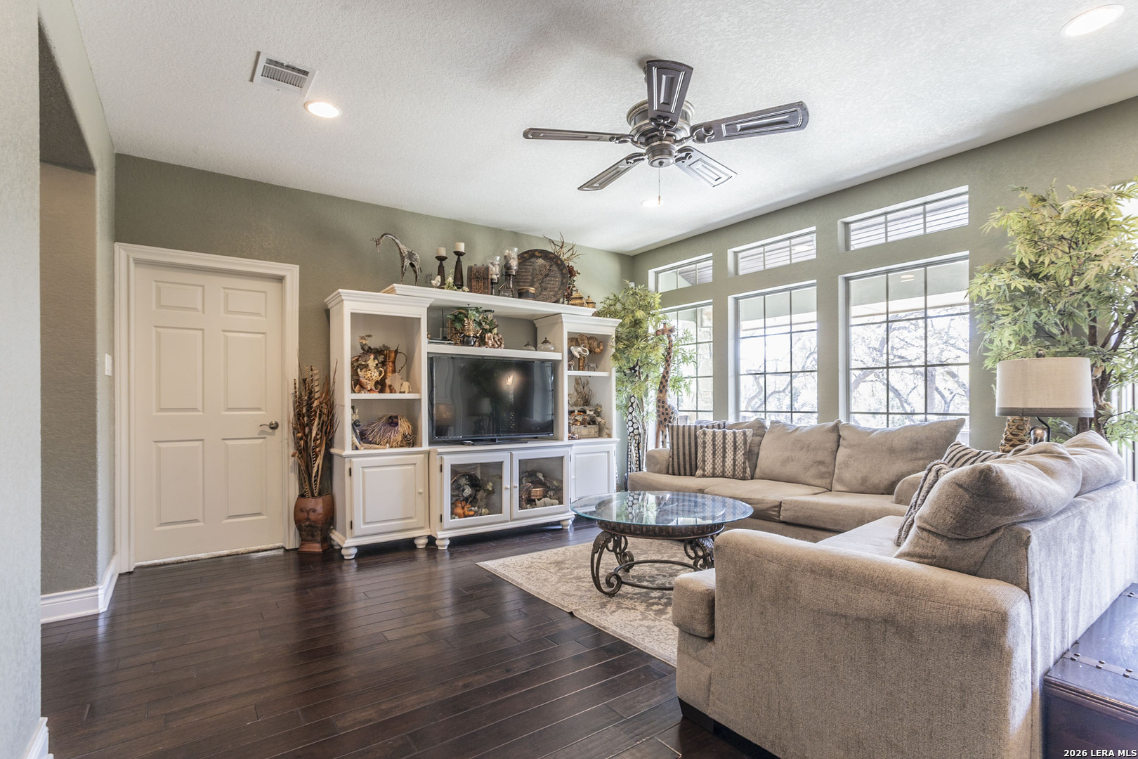 26441 White Eagle San Antonio TX 78260