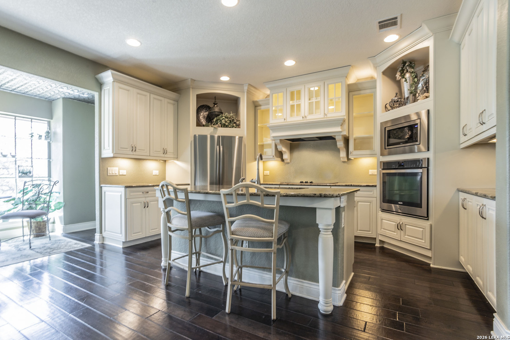 26441 White Eagle San Antonio TX 78260