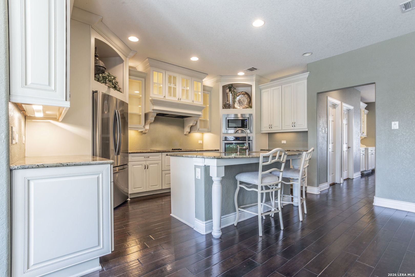 26441 White Eagle San Antonio TX 78260
