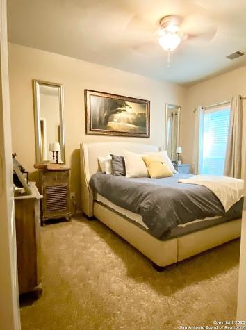 8714 White Crown San Antonio TX 78254