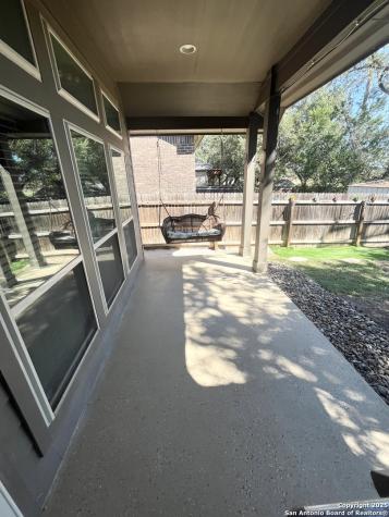 8714 White Crown San Antonio TX 78254