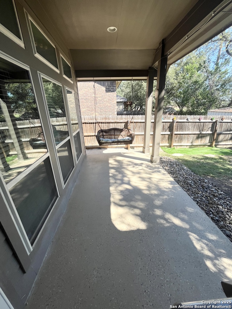 8714 White Crown San Antonio TX 78254