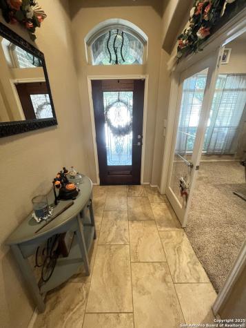 8714 White Crown San Antonio TX 78254