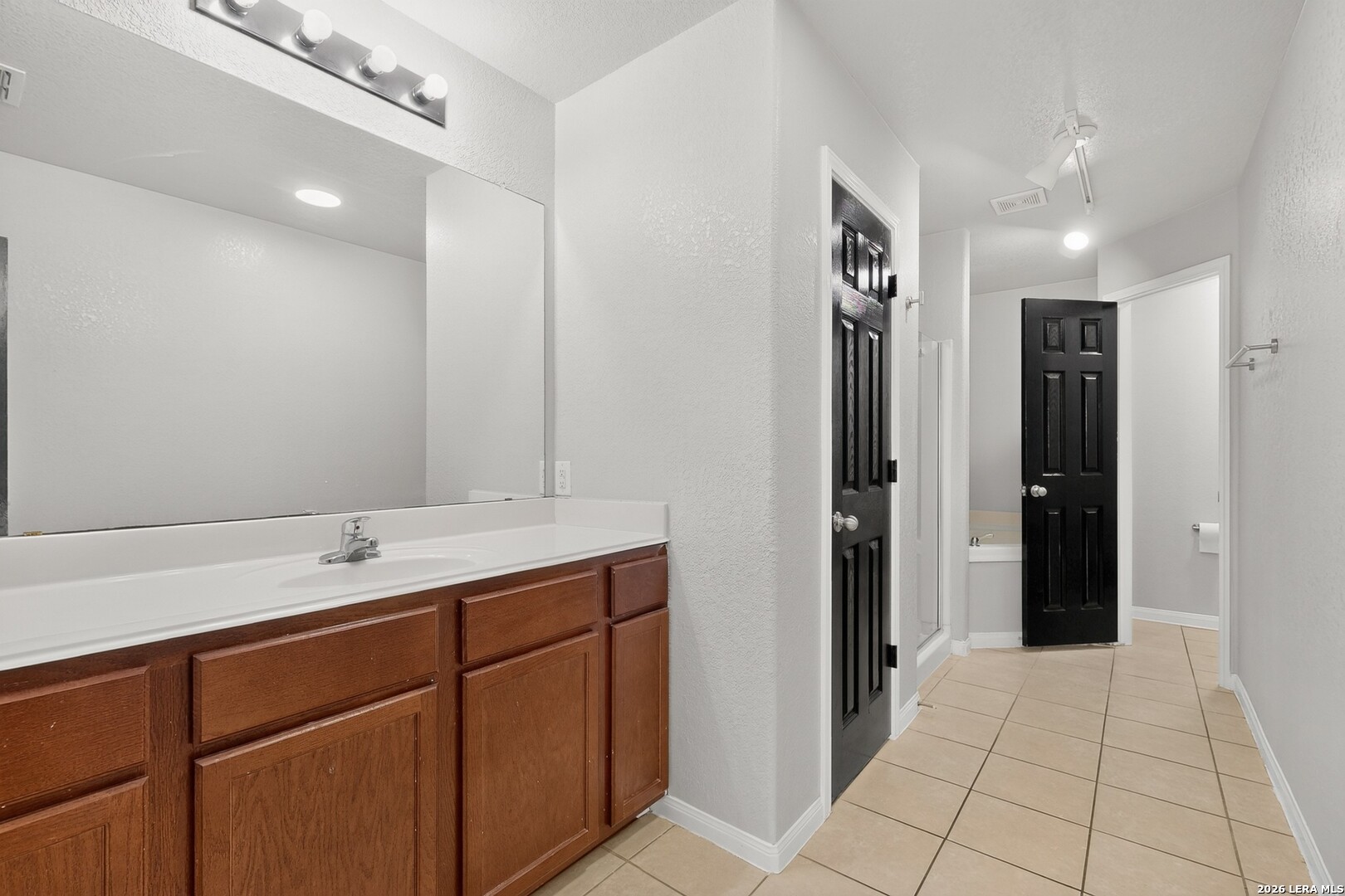 6042 Luckey Run San Antonio TX 78252