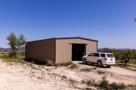 816 Cornelius Road Utopia TX 78884