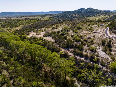 816 Cornelius Road Utopia TX 78884