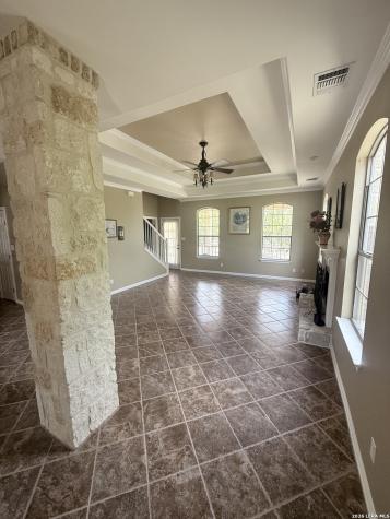 146 Creekview Canyon Lake TX 78133