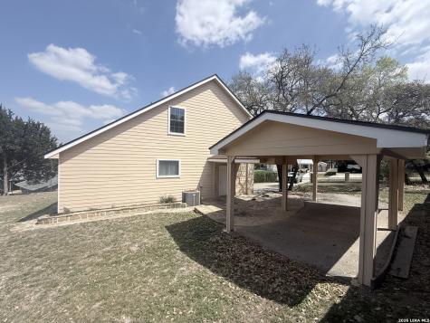 146 Creekview Canyon Lake TX 78133