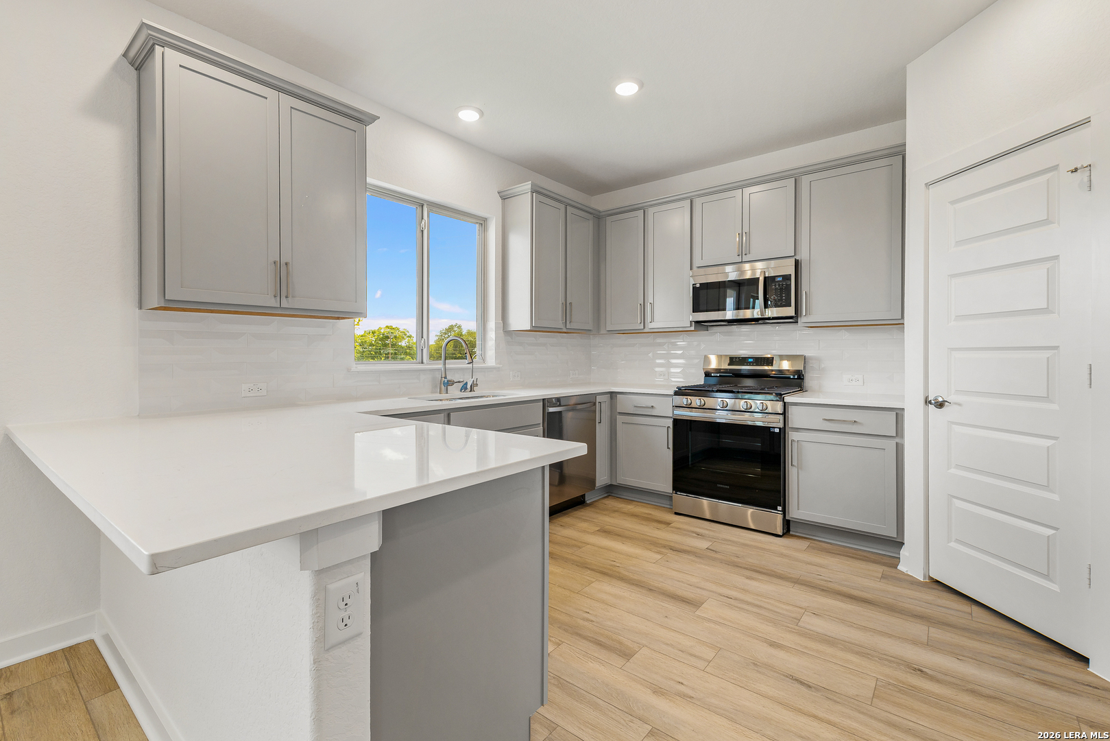 105 Tribus San Antonio TX 78238