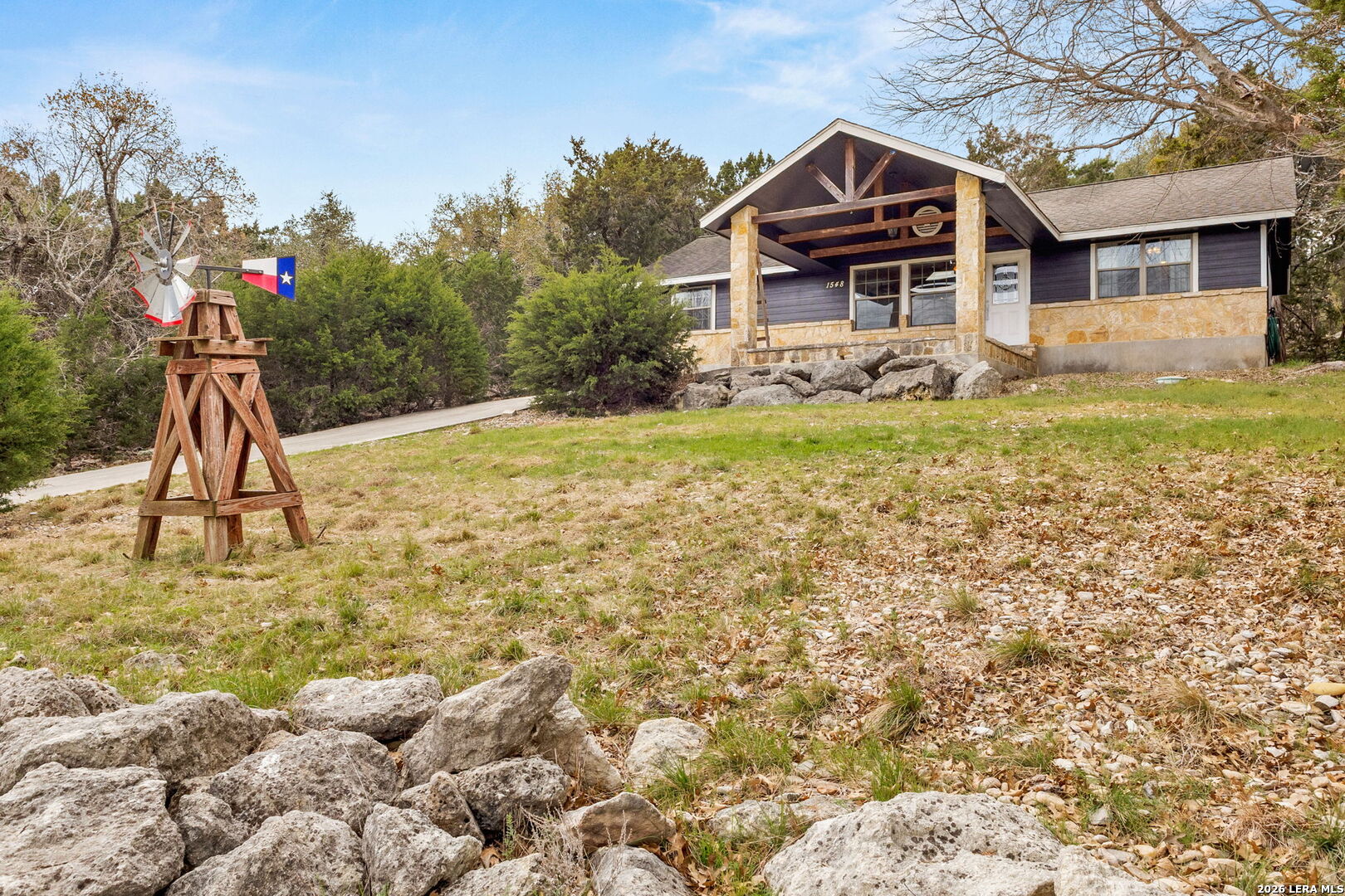 1548 Valley Forest Canyon Lake TX 78133
