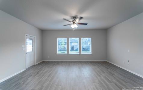 1232 Sweden Seguin TX 78155