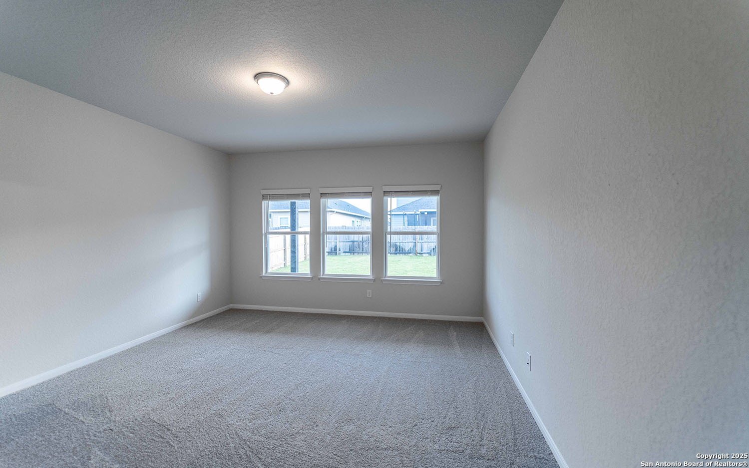 1232 Sweden Seguin TX 78155