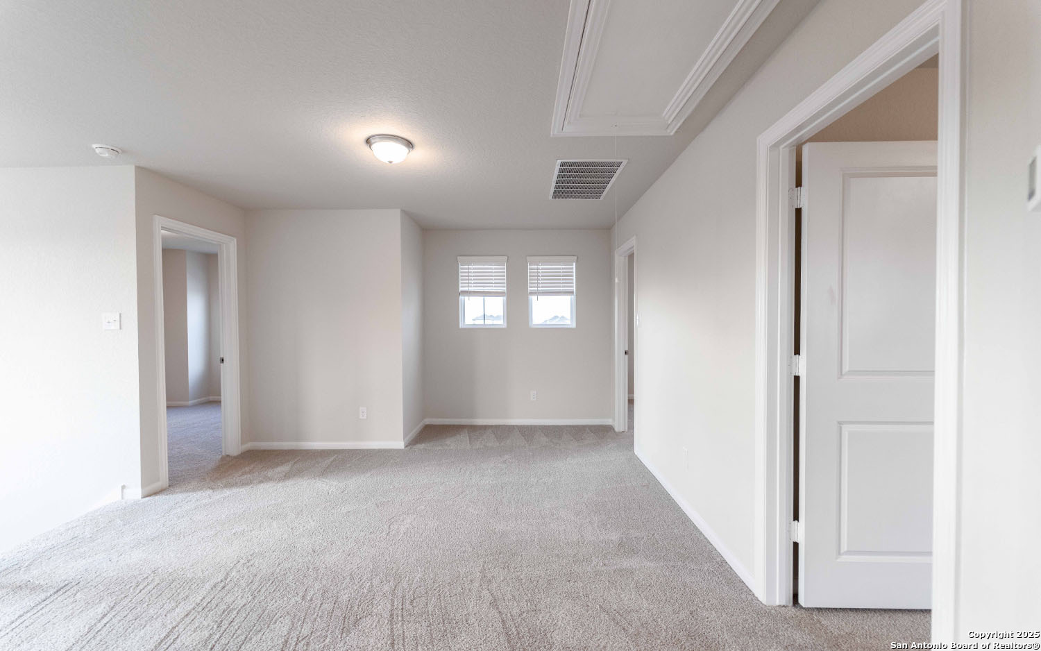 1232 Sweden Seguin TX 78155