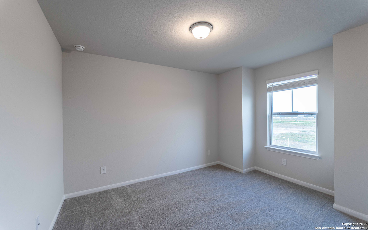 1232 Sweden Seguin TX 78155