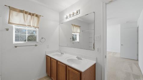 8043 Willow Country San Antonio TX 78254